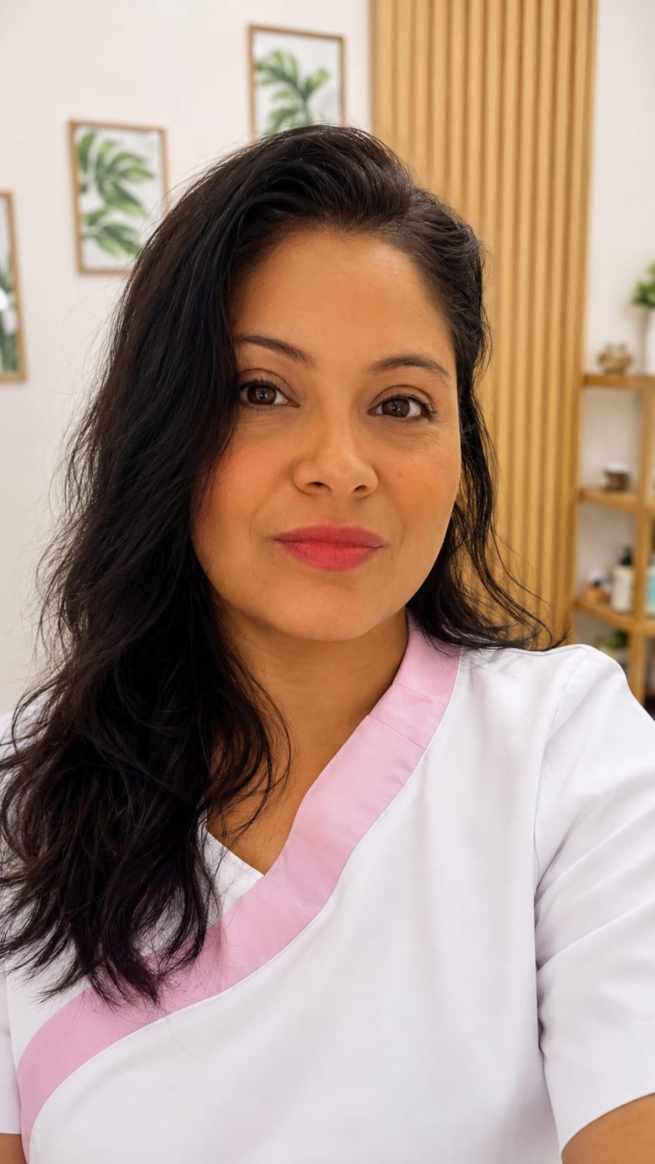 Dianita, praticienne en massage bien-être et naturopathe à Bussy-Saint-Georges